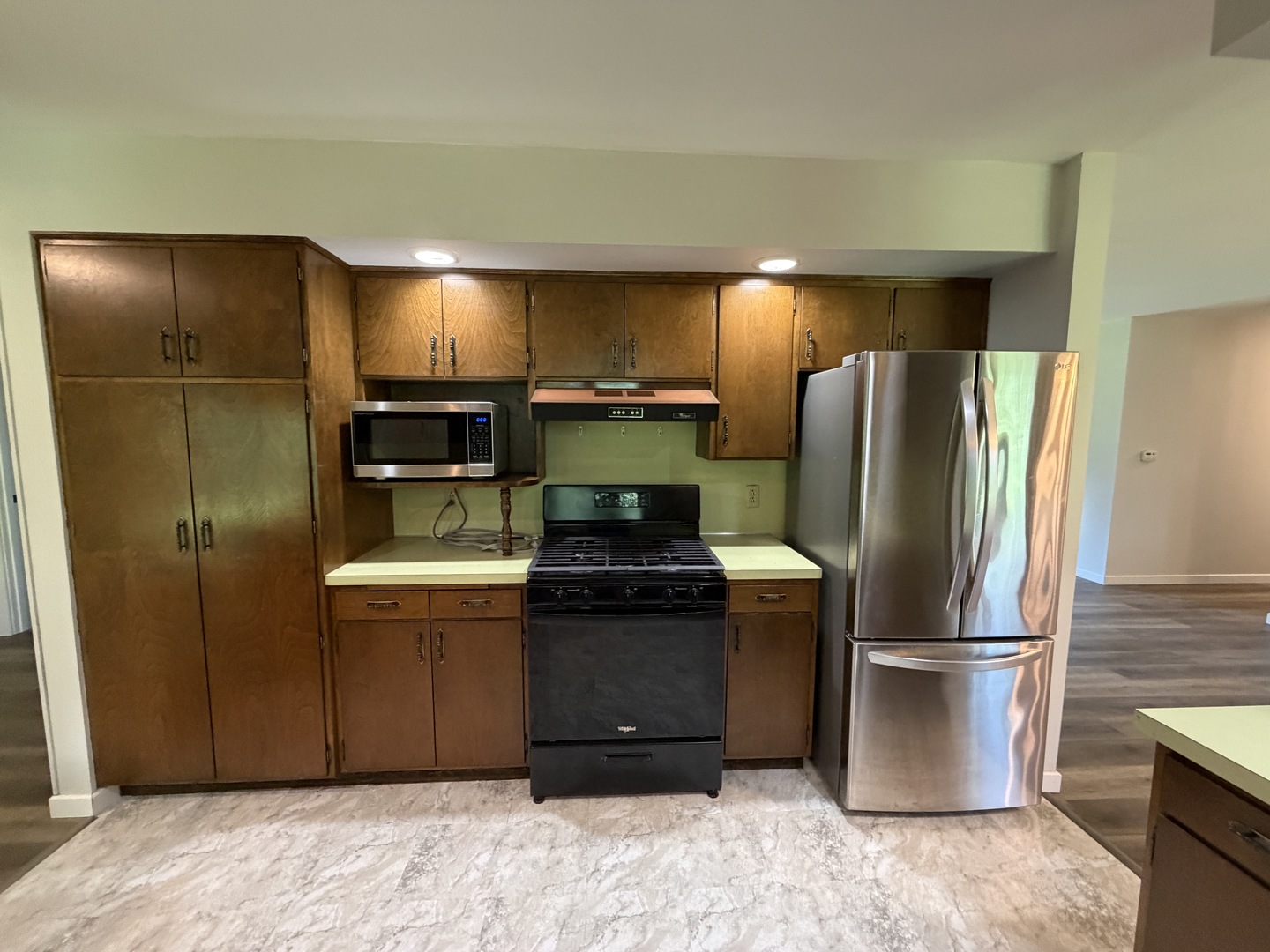 503 N State Street Property Photo 10
