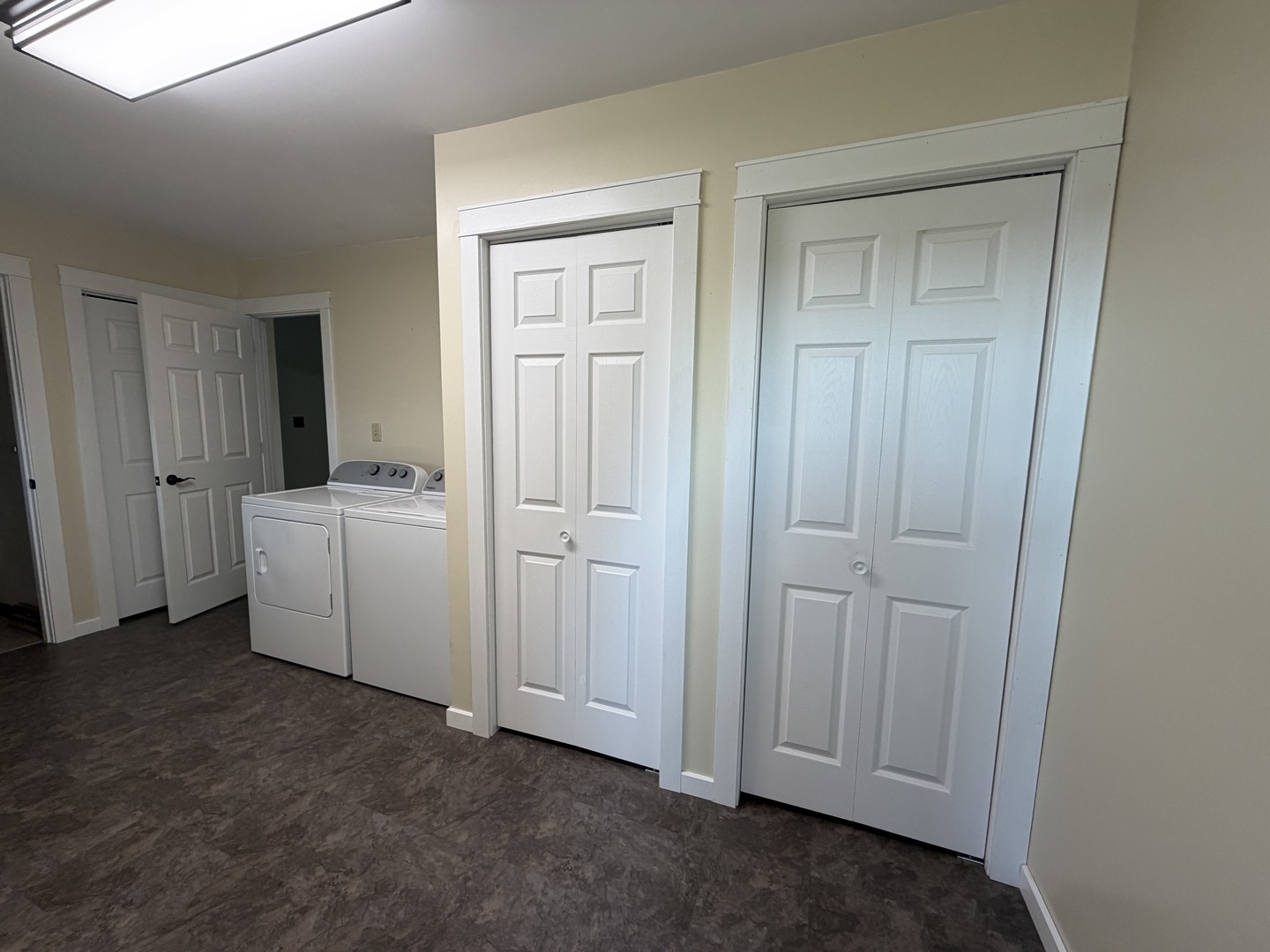 503 N State Street Property Photo 19