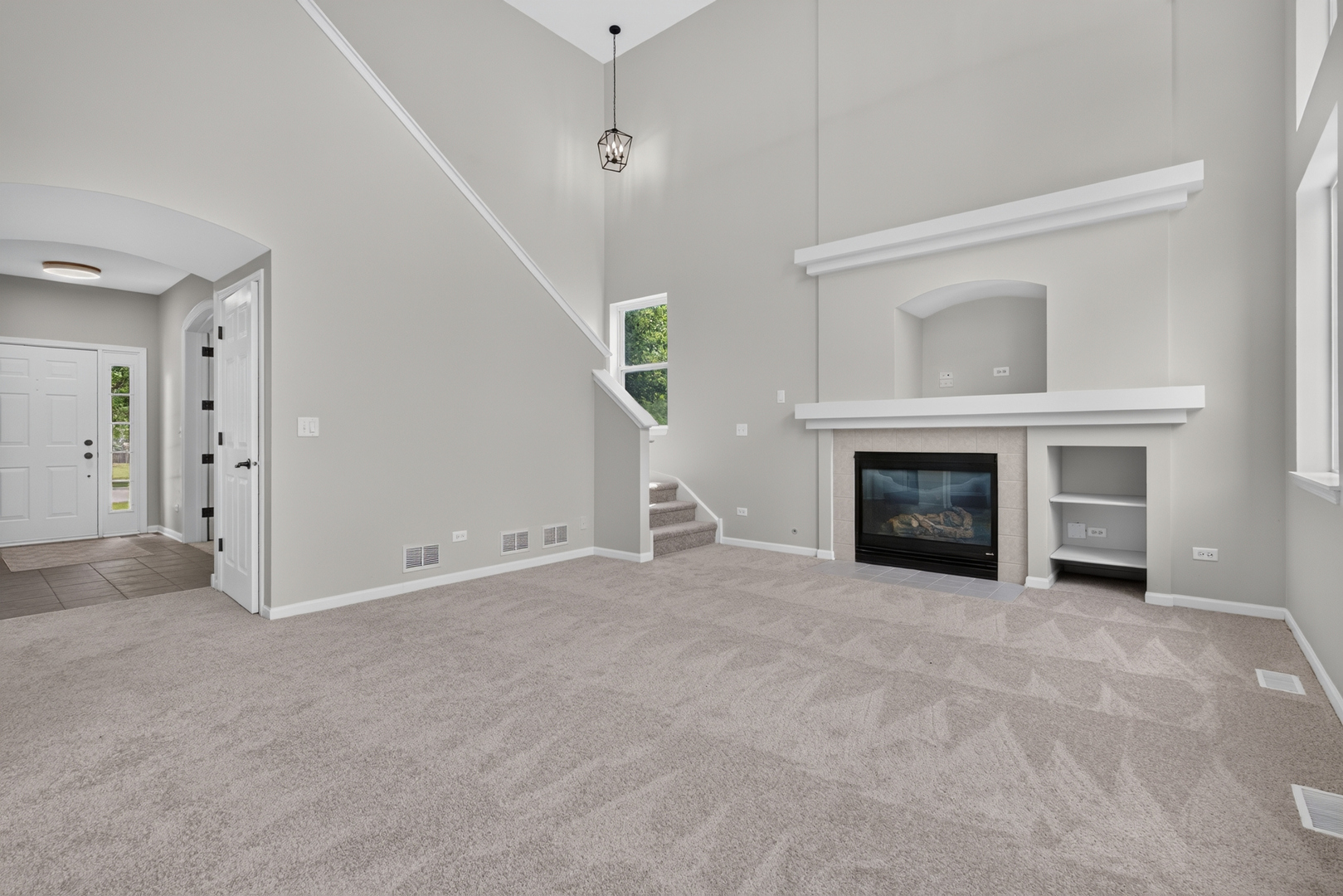 14822 Independence Court Property Photo 8