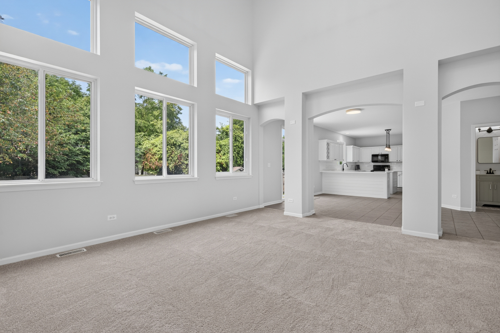 14822 Independence Court Property Photo 9
