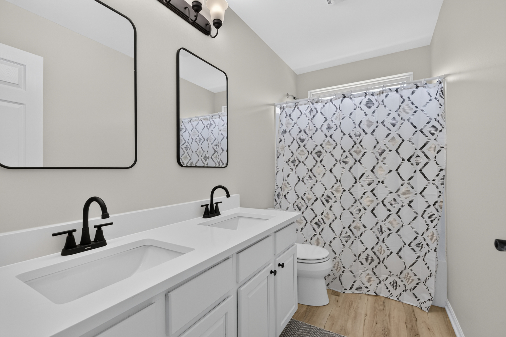 14822 Independence Court Property Photo 25