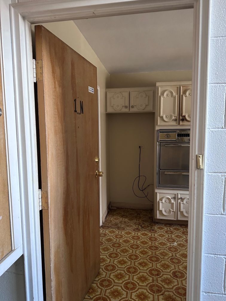 2612 Central Drive 1n Property Photo 9