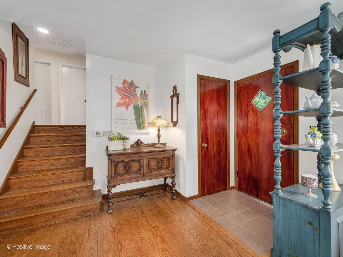 4733 S Pershing Avenue Property Photo 4