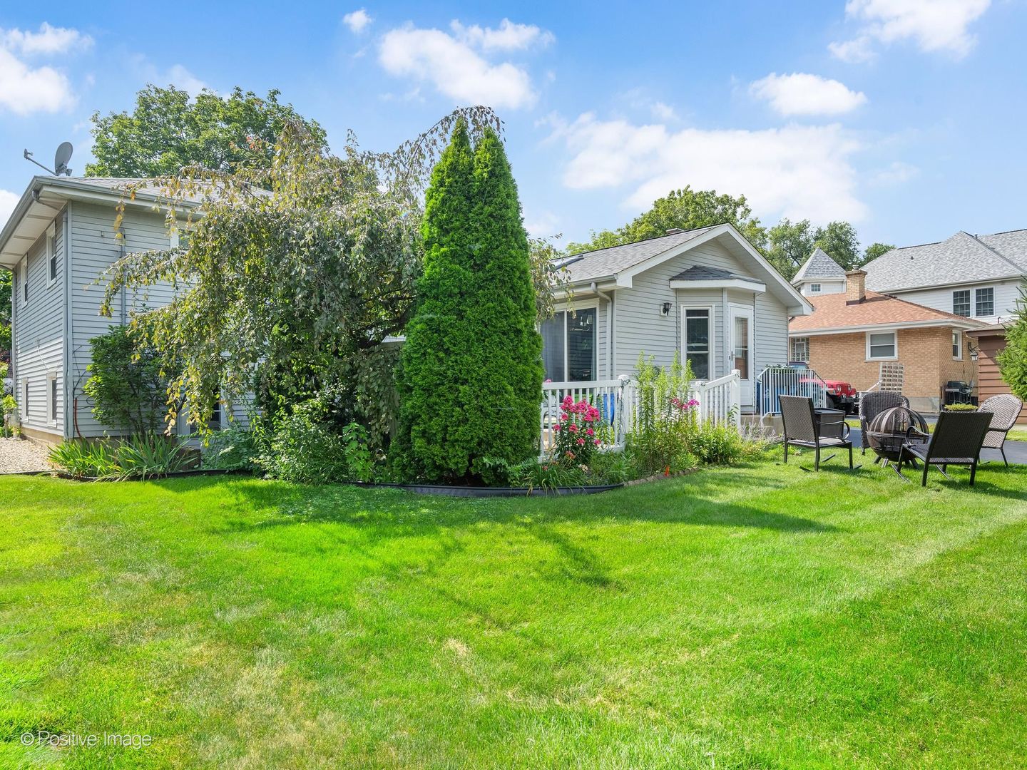 4733 S Pershing Avenue Property Photo 23