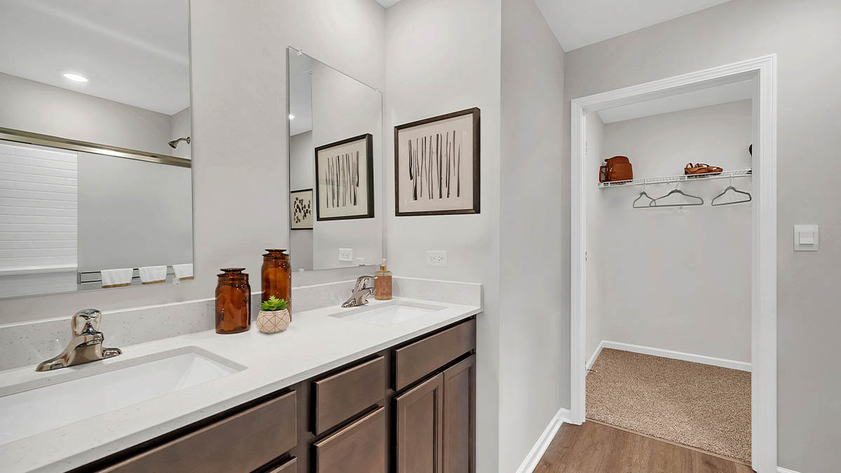 5 International Way Property Photo 14