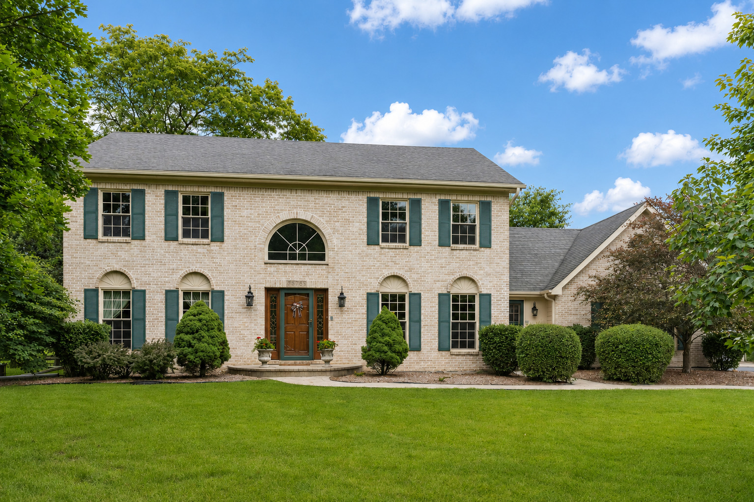 8s765 Singletree Lane Property Photo 1