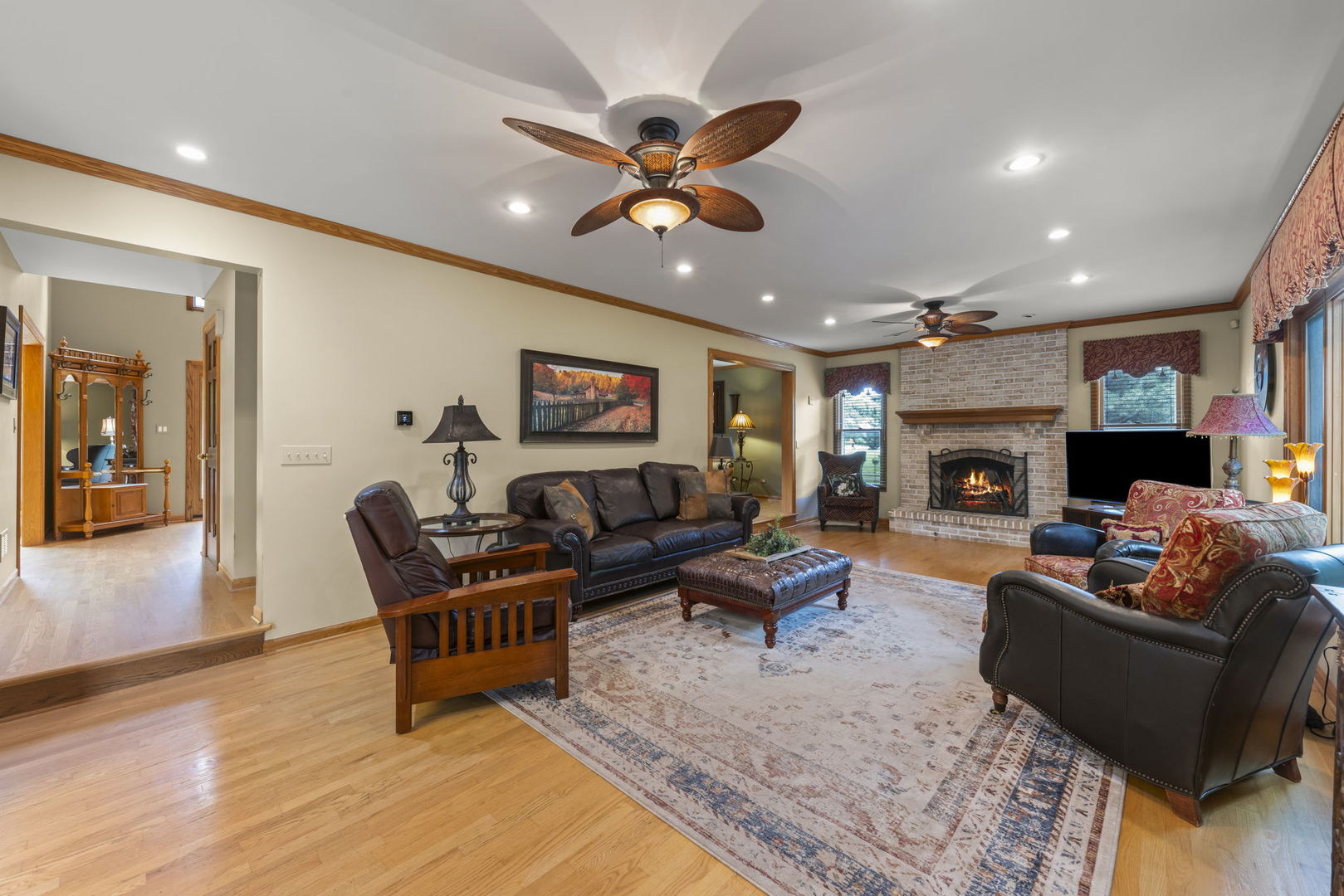 8s765 Singletree Lane Property Photo 12