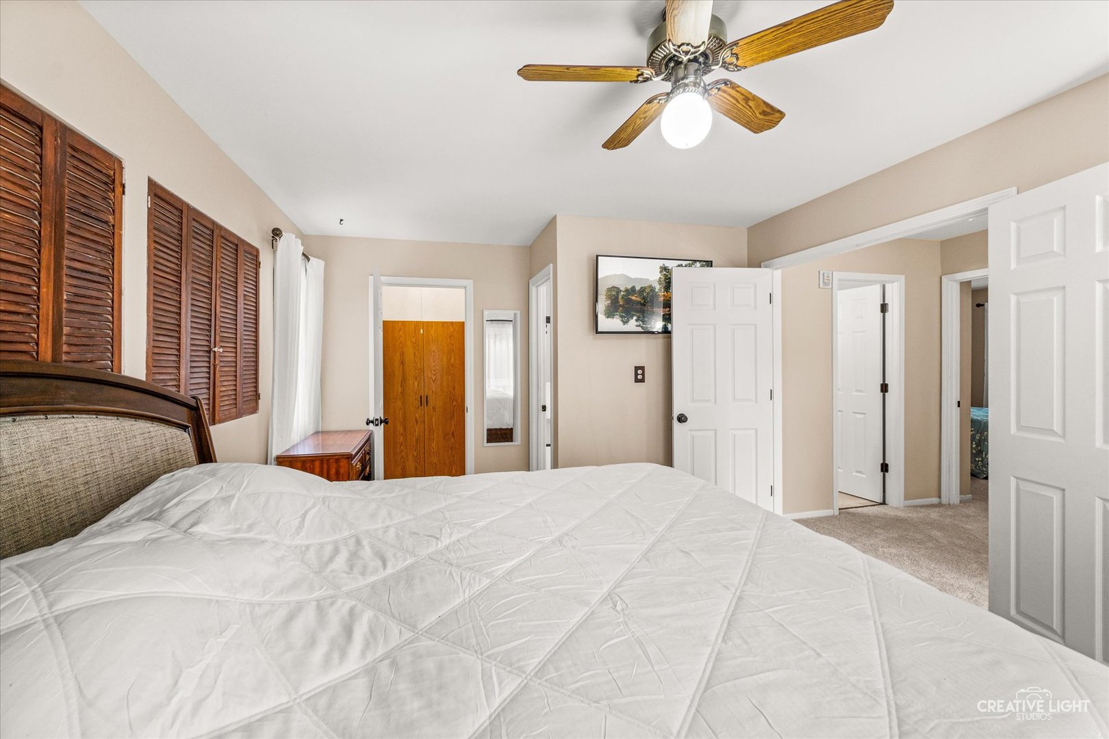 30w375 Pinehurst Drive Property Photo 13