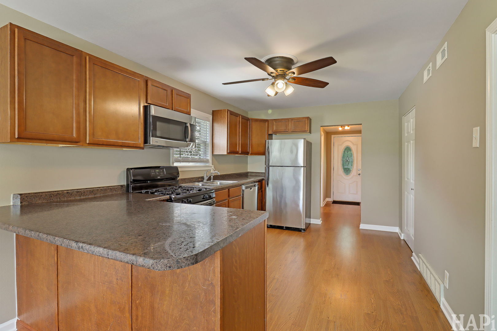42066 N Lotus Avenue Property Photo 4