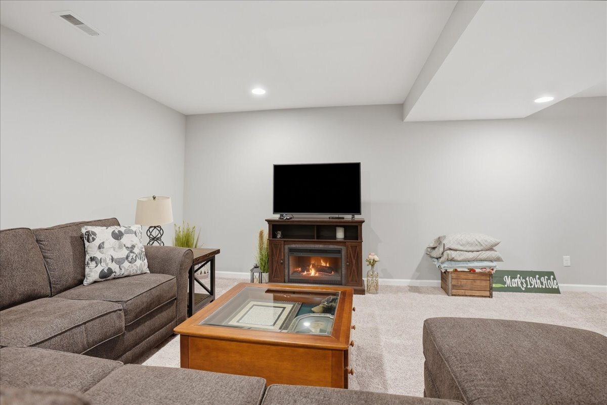 24 Winding Way Property Photo 19