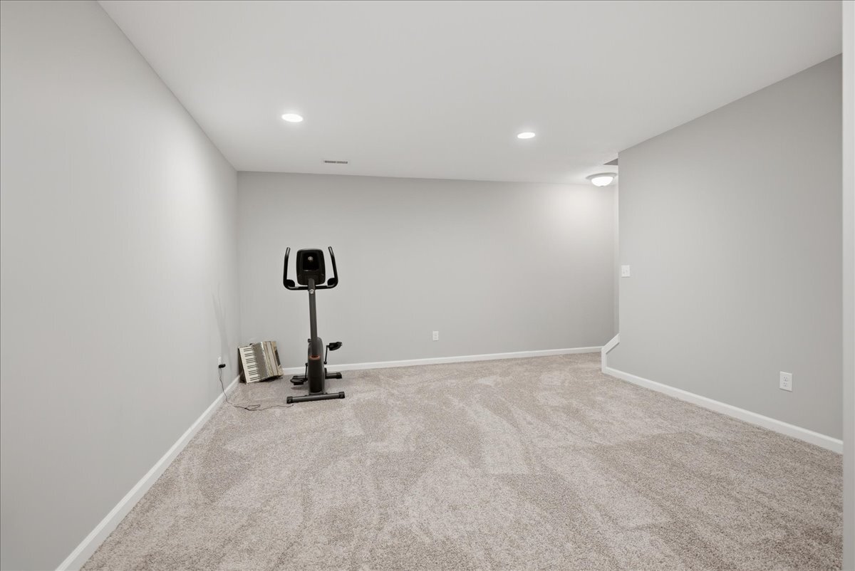 24 Winding Way Property Photo 22