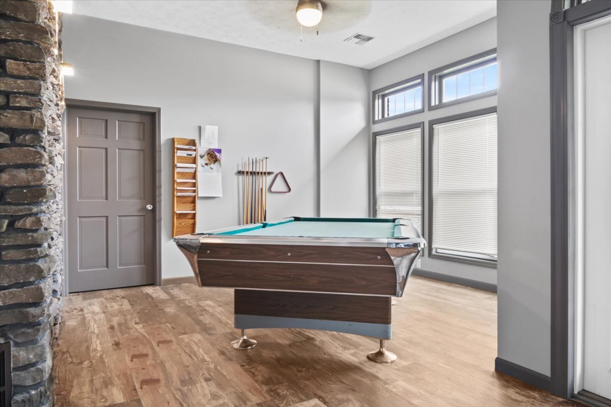 24 Winding Way Property Photo 38