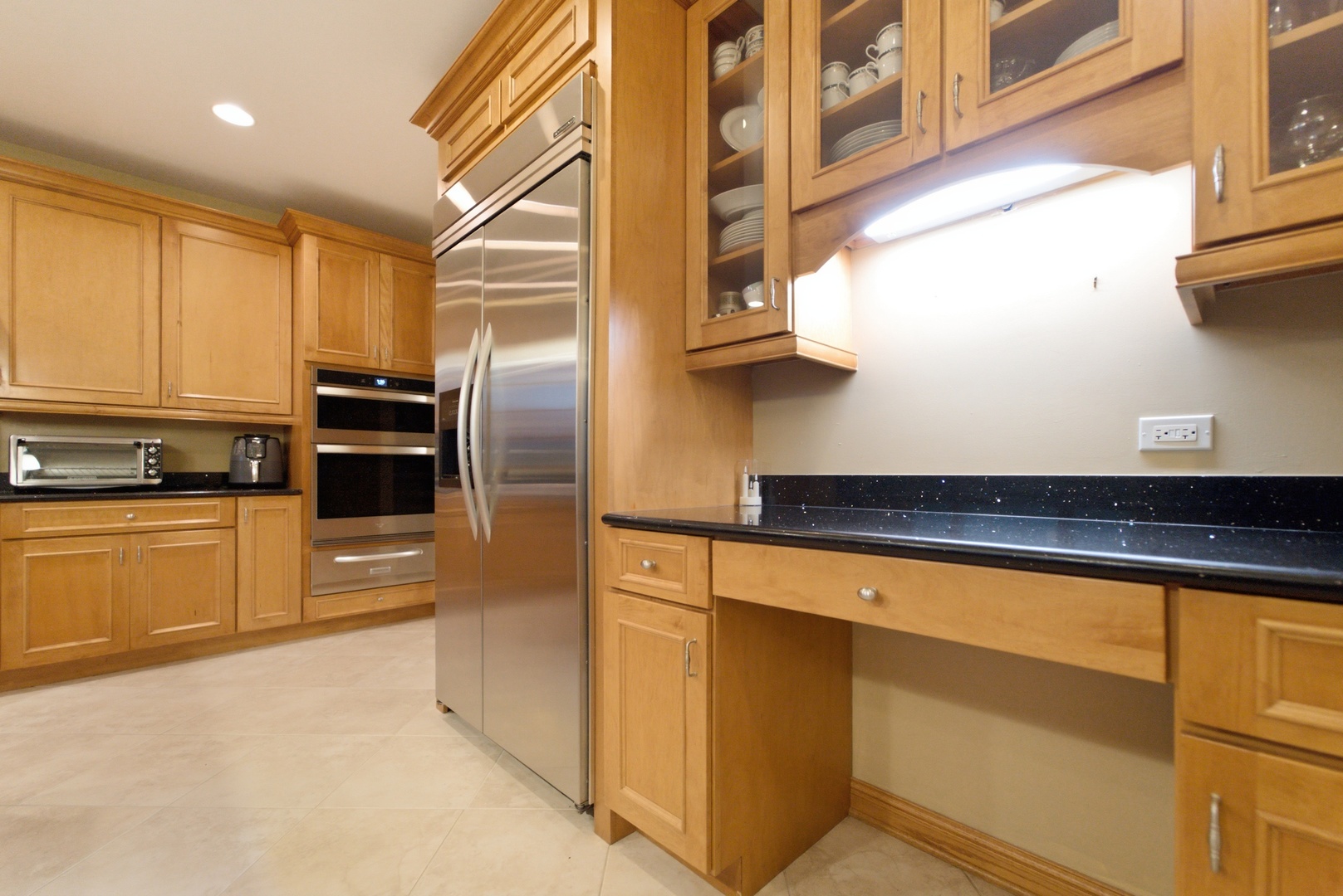 1096 Country Lane Property Photo 13