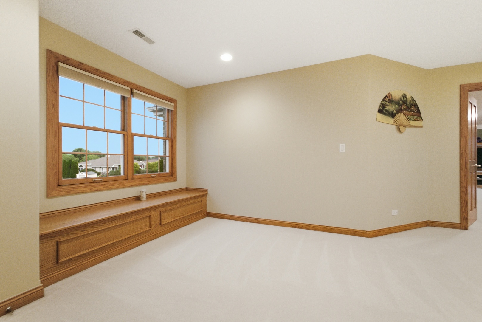 1096 Country Lane Property Photo 27
