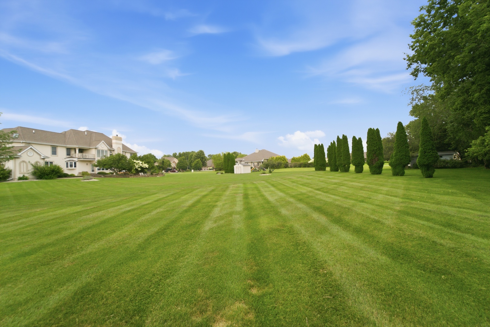 1096 Country Lane Property Photo 46