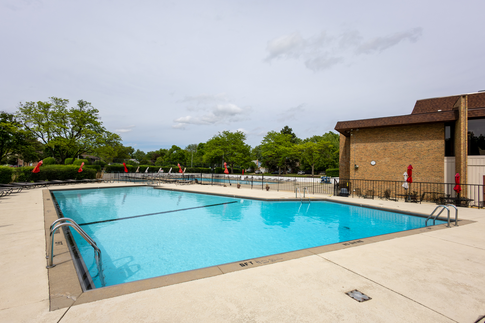 450 Raintree Court 2b Property Photo 22