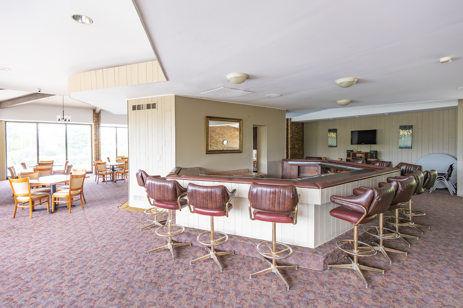 450 Raintree Court 2b Property Photo 25