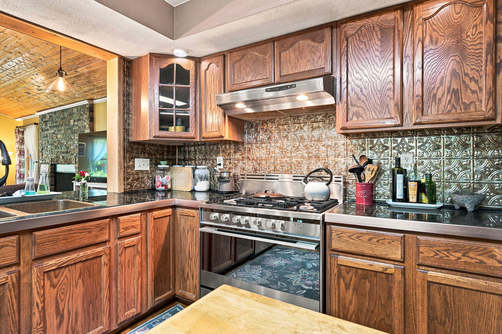 1613 Locust Road Property Photo 15