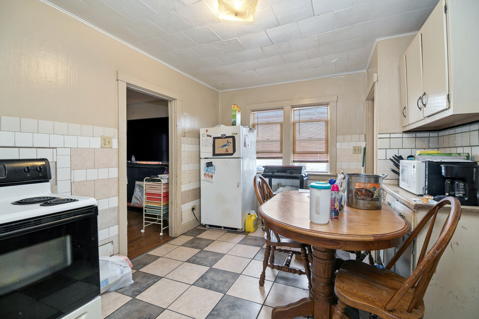 358 S Washington Avenue Property Photo 5