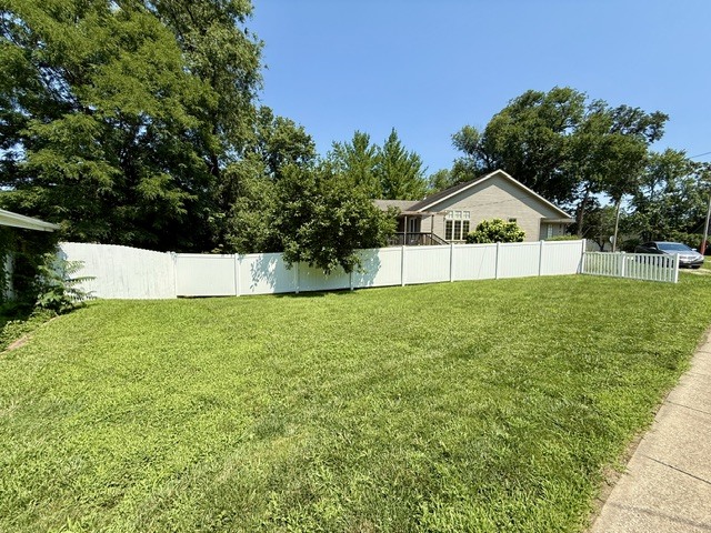 304 Franklin Street Property Photo 25