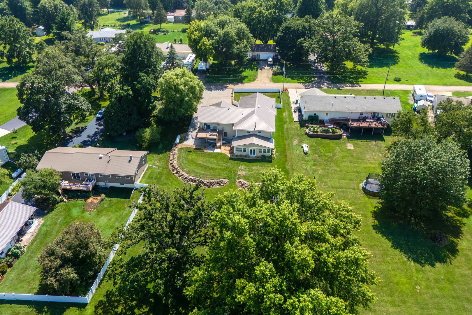 1825 Pineo Grove Lane Property Photo 45