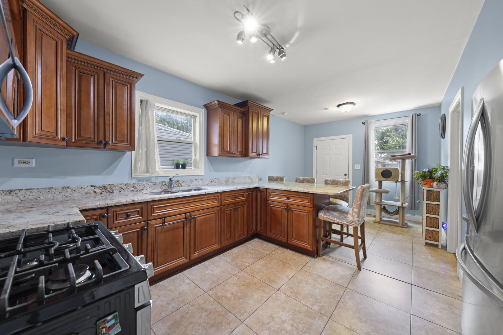 12703717 Property Photo 9