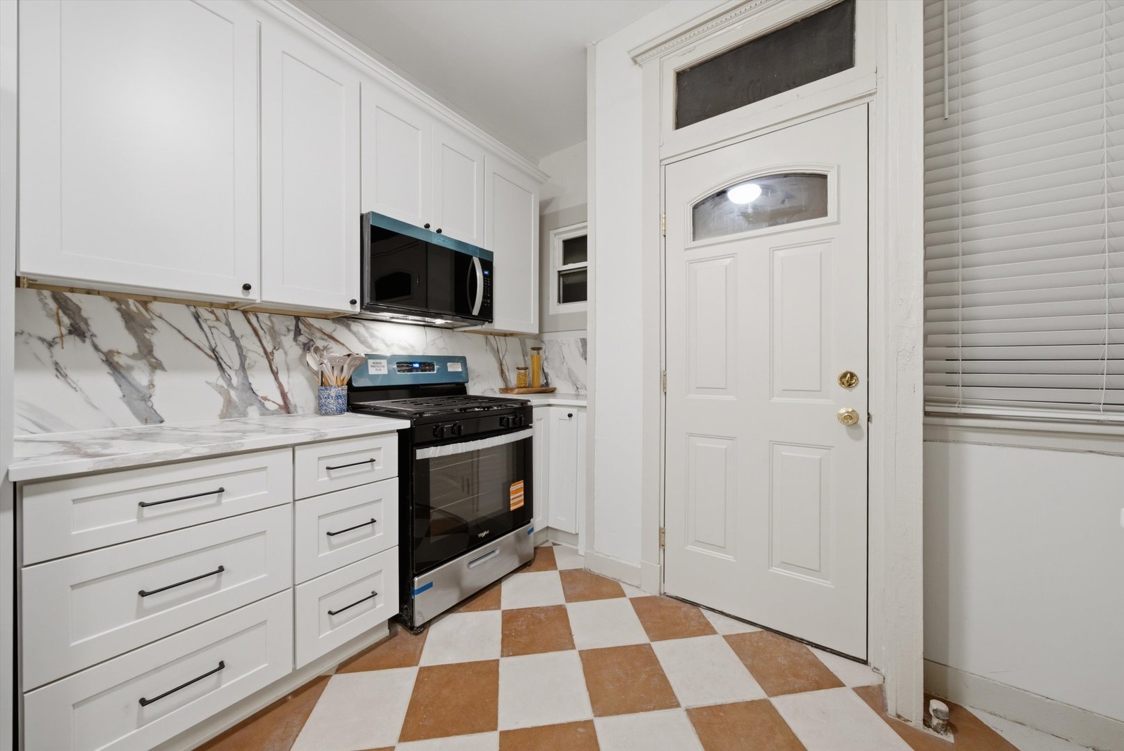 5703 S Blackstone Avenue 1 Property Photo 29