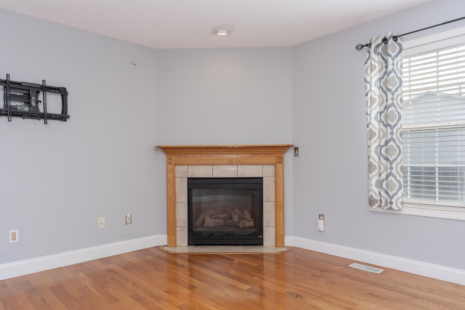 1410 Tralee Lane Property Photo 11