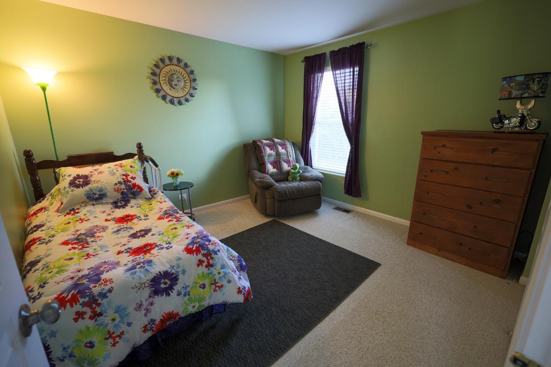 25133 W Gates Lane Property Photo 16