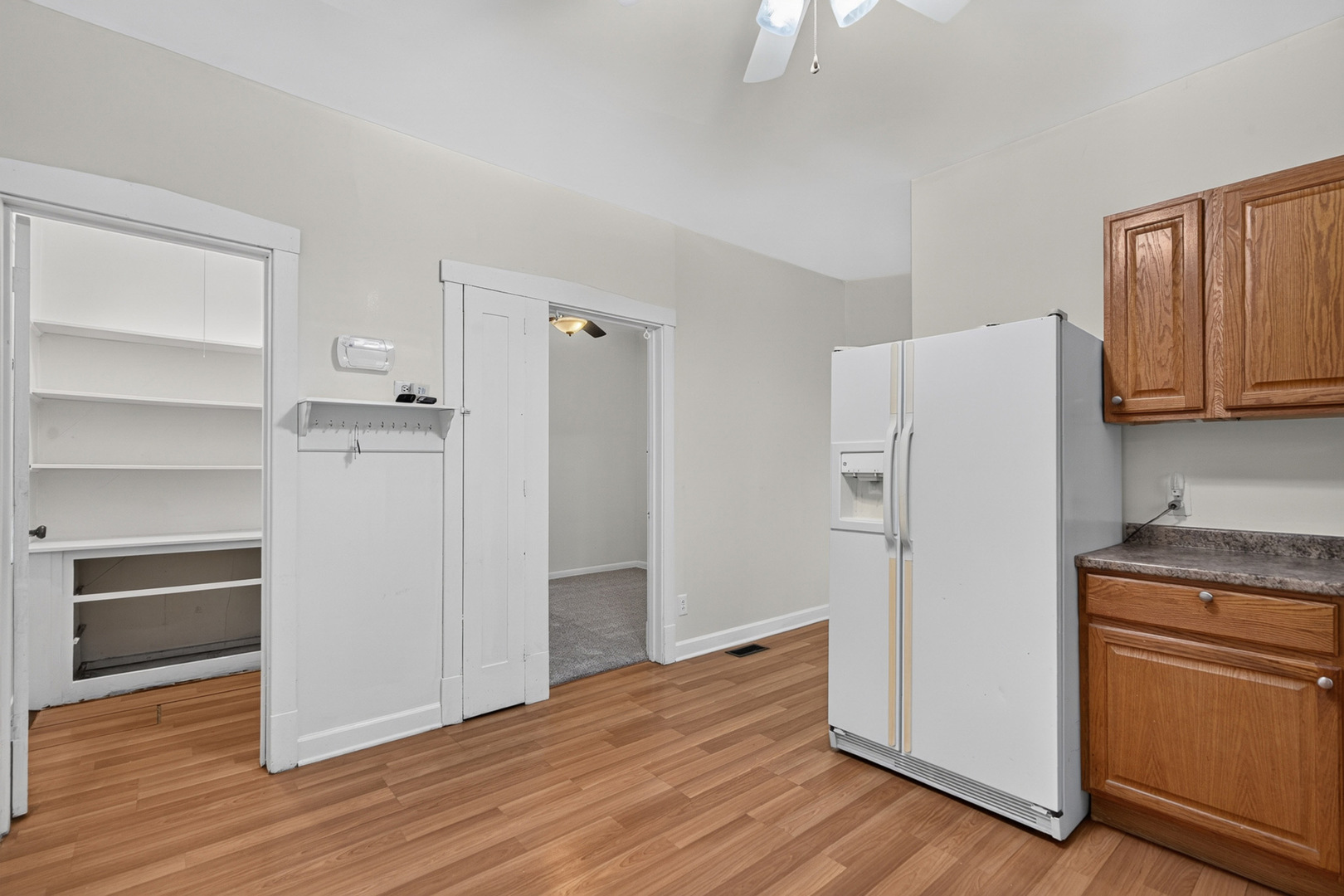 3445 N Monticello Avenue Property Photo 7