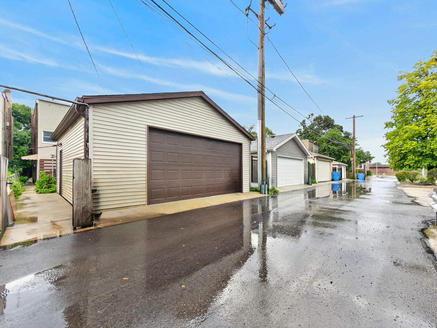 3445 N Monticello Avenue Property Photo 31