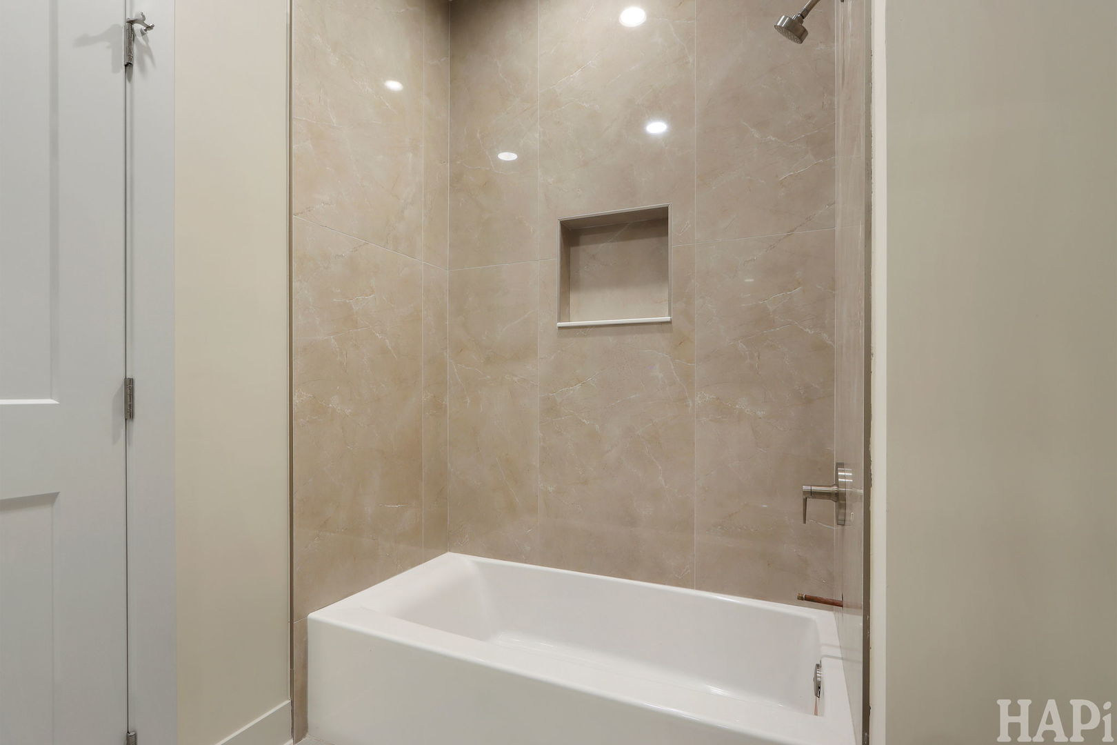 120 Washington Street 2 Property Photo 17