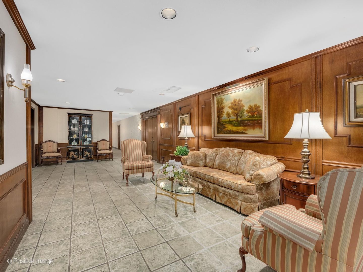453 Raintree Drive 4c Property Photo 4