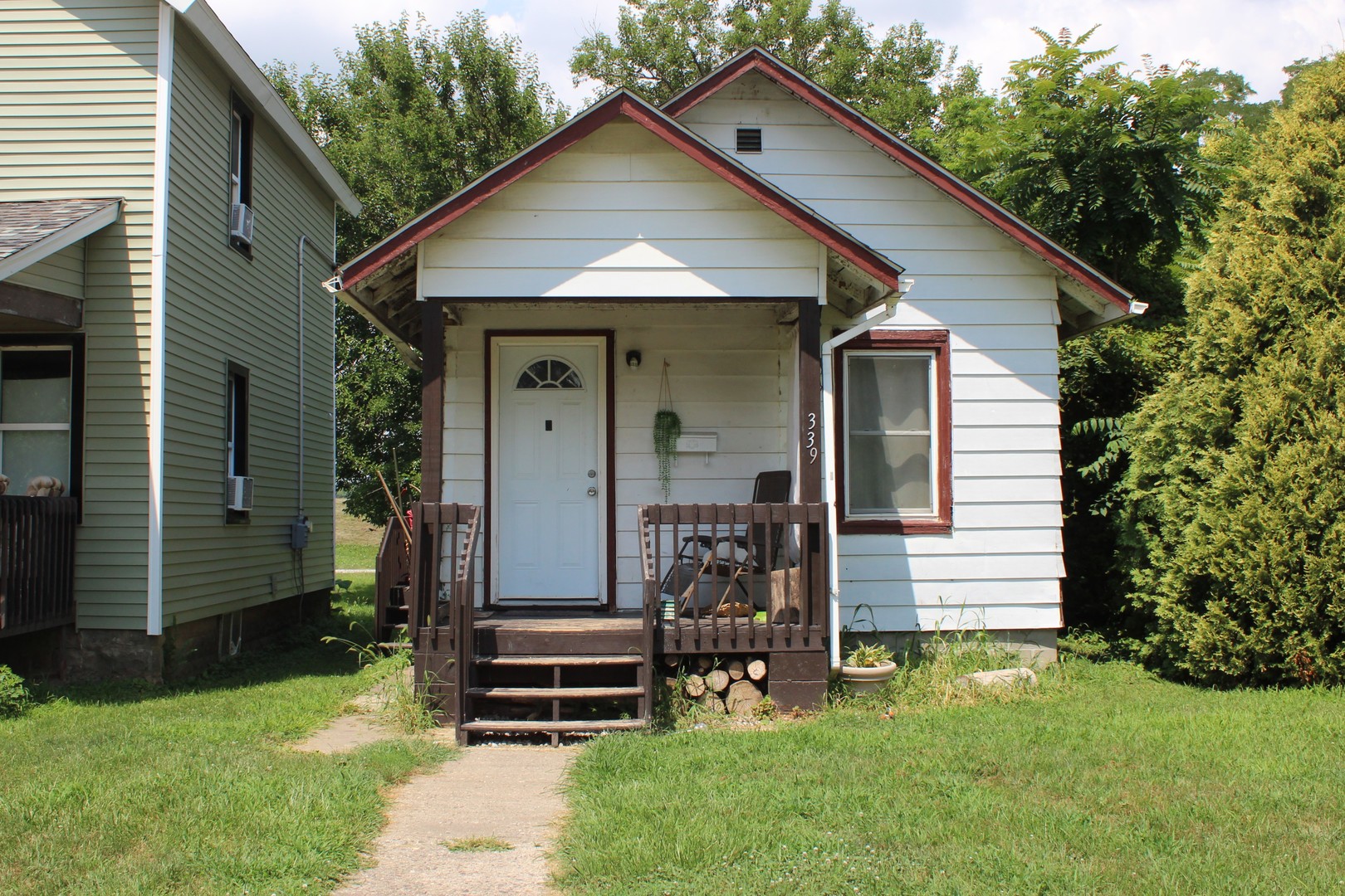 339 12th Street Property Photo 1
