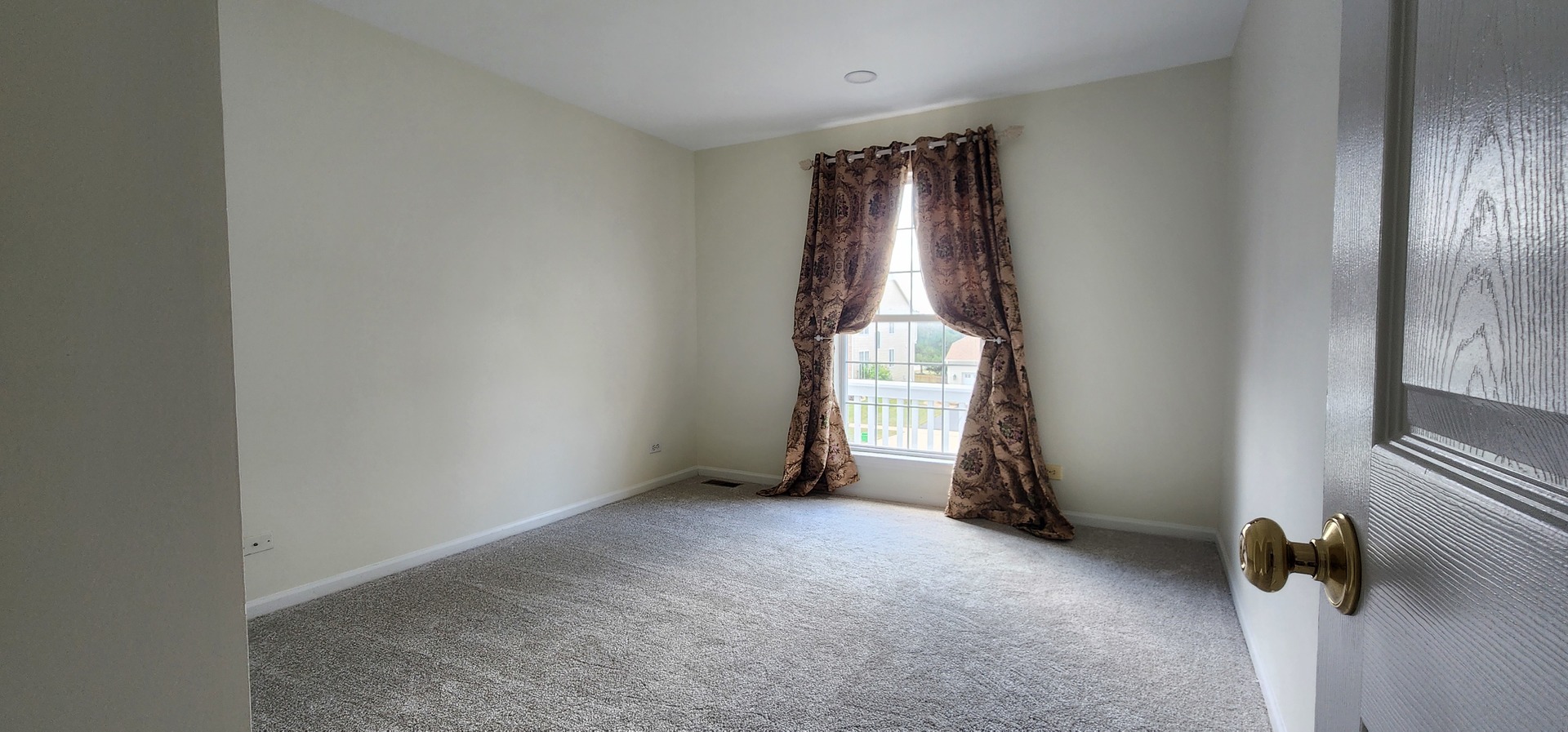 2145 Colchester Avenue Property Photo 15