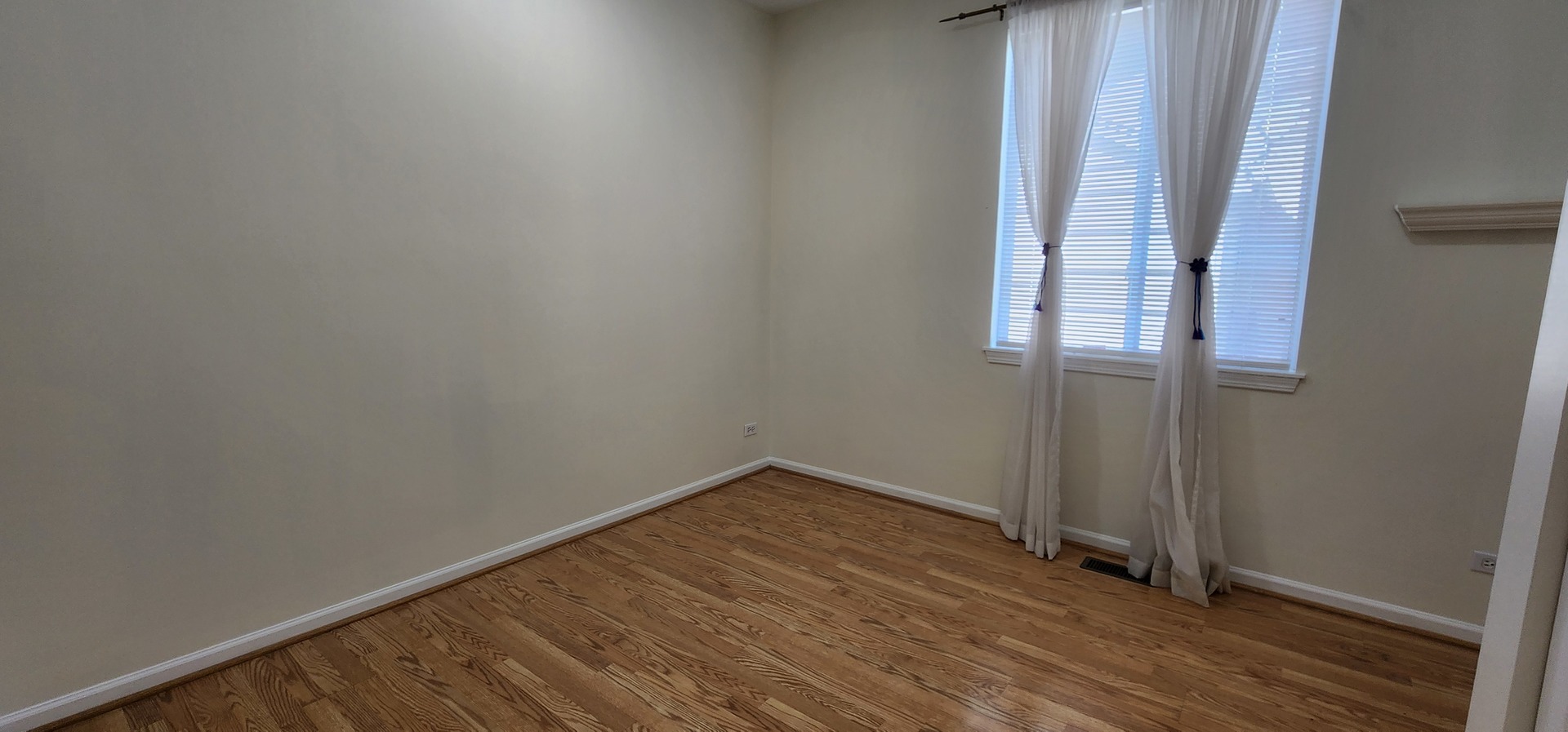 2145 Colchester Avenue Property Photo 27