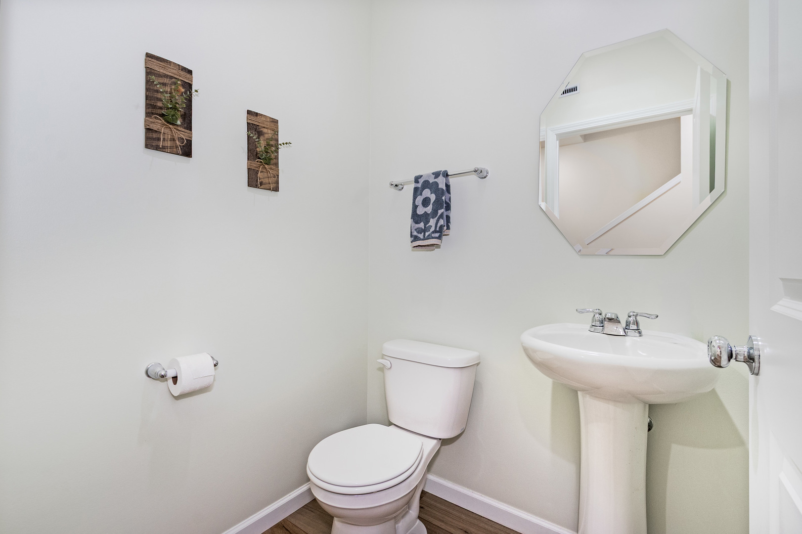 2211 Horseshoe Circle Property Photo 12