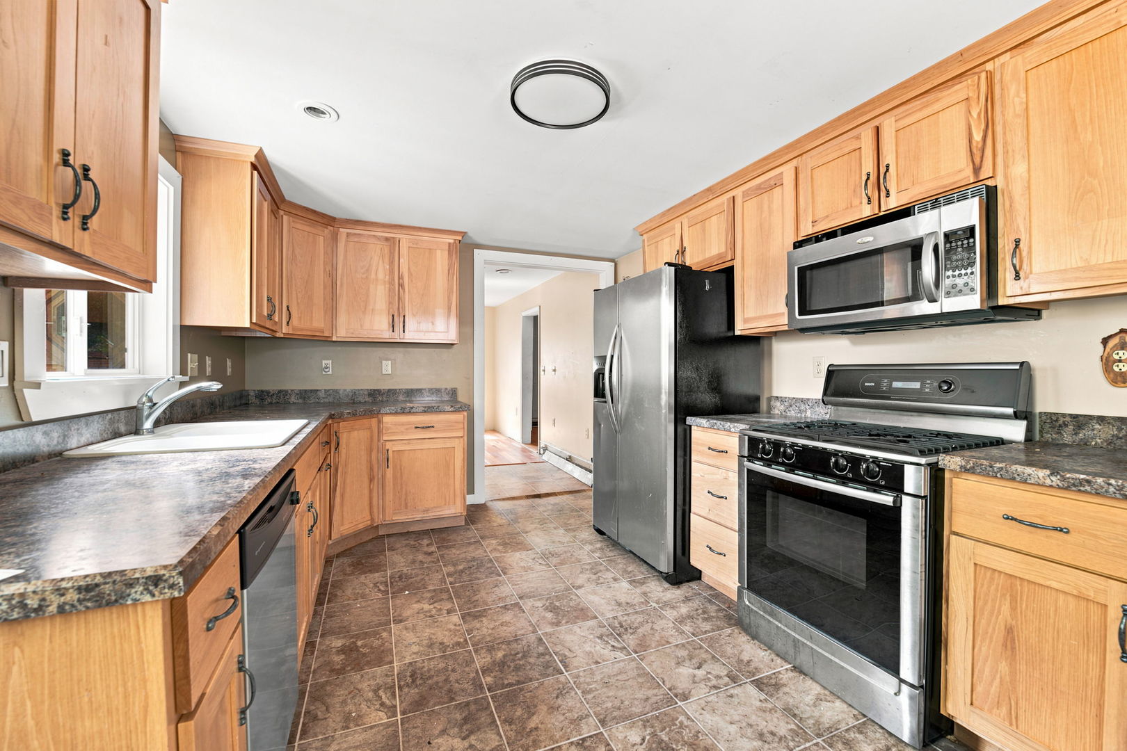727 E Jackson Street Property Photo 15