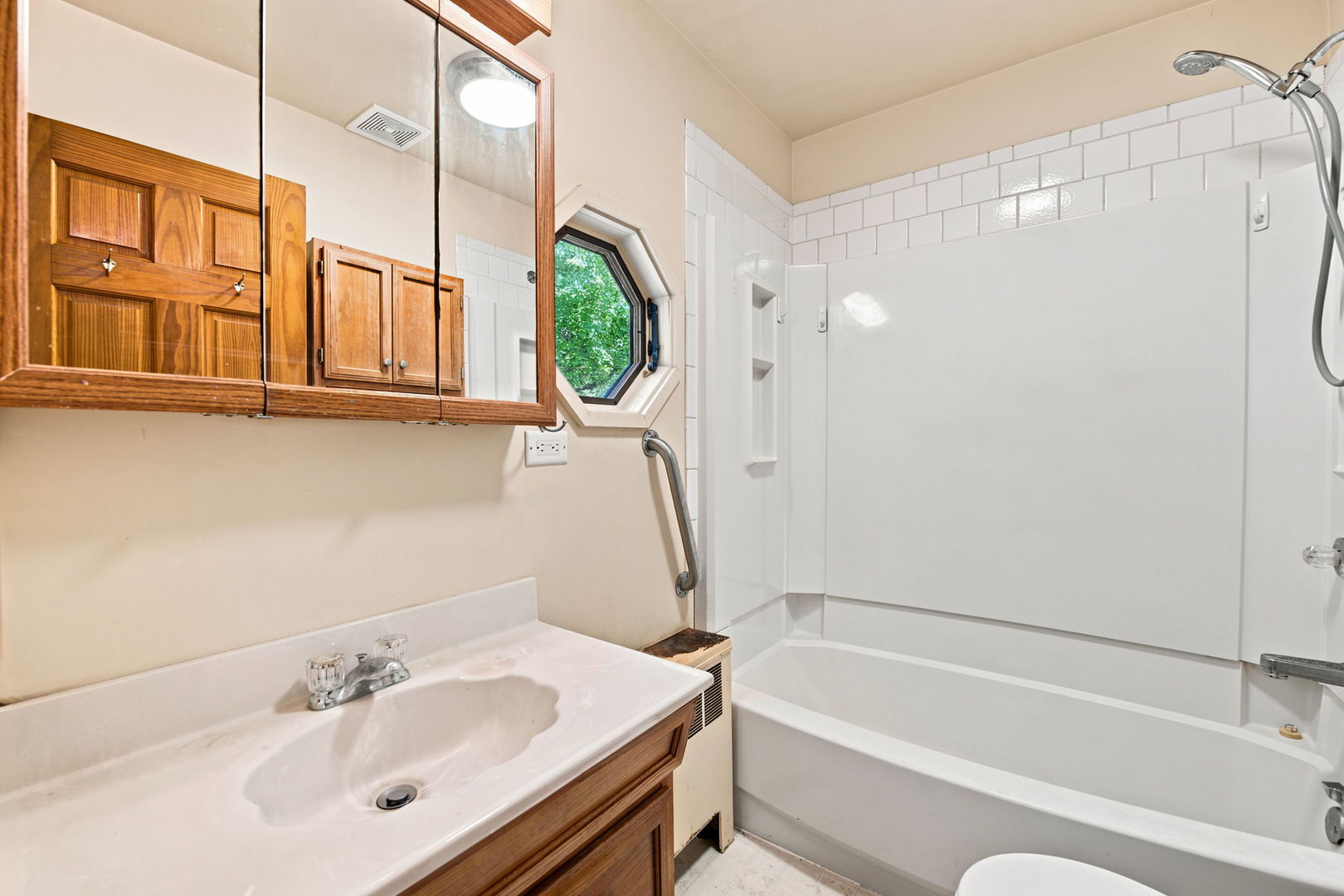 727 E Jackson Street Property Photo 17