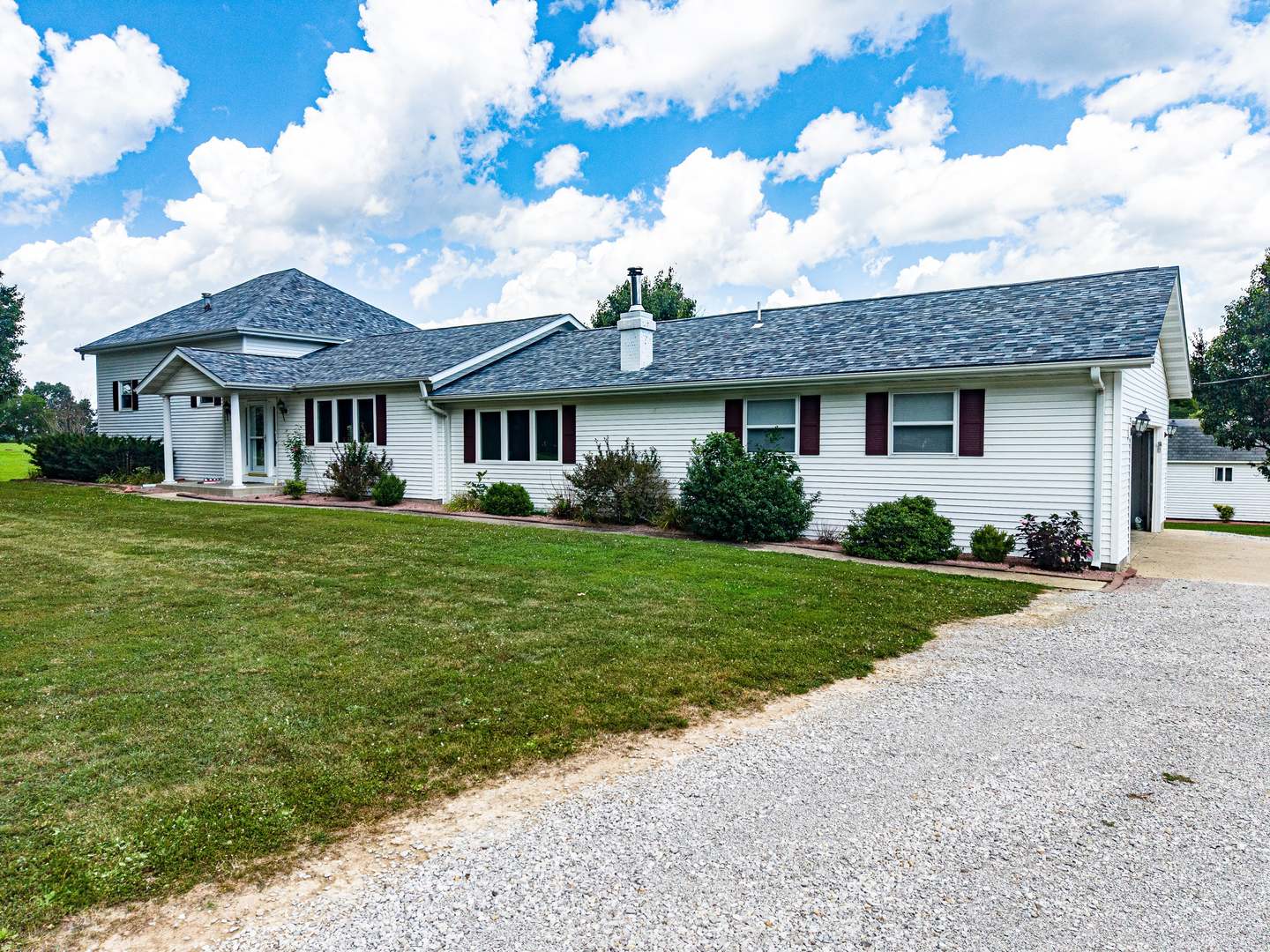 4022 Landmark Road Property Photo 2