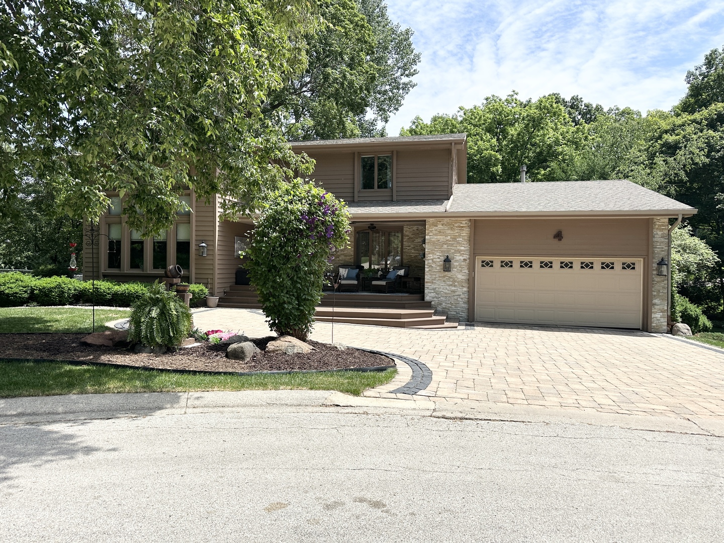4 Stonegate Ridge Property Photo