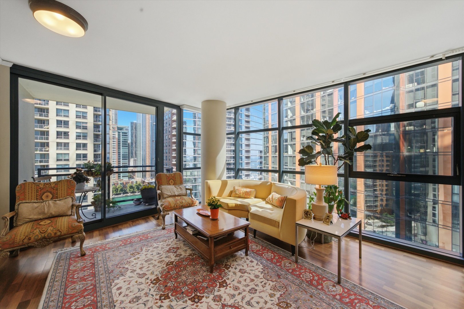 201 N Westshore Drive 1708 Property Photo 4