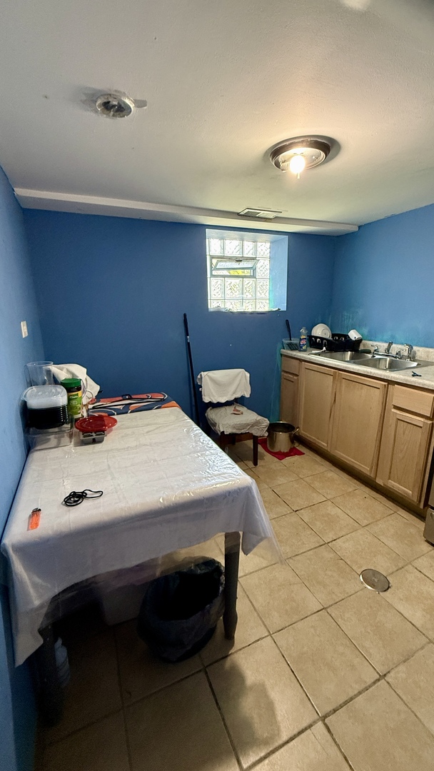 5400 W Augusta Boulevard Property Photo 33