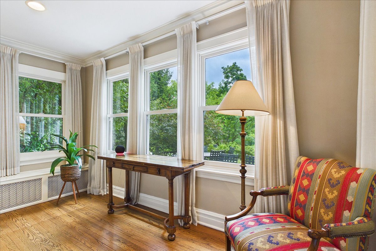 1440 Tower Road Property Photo 8