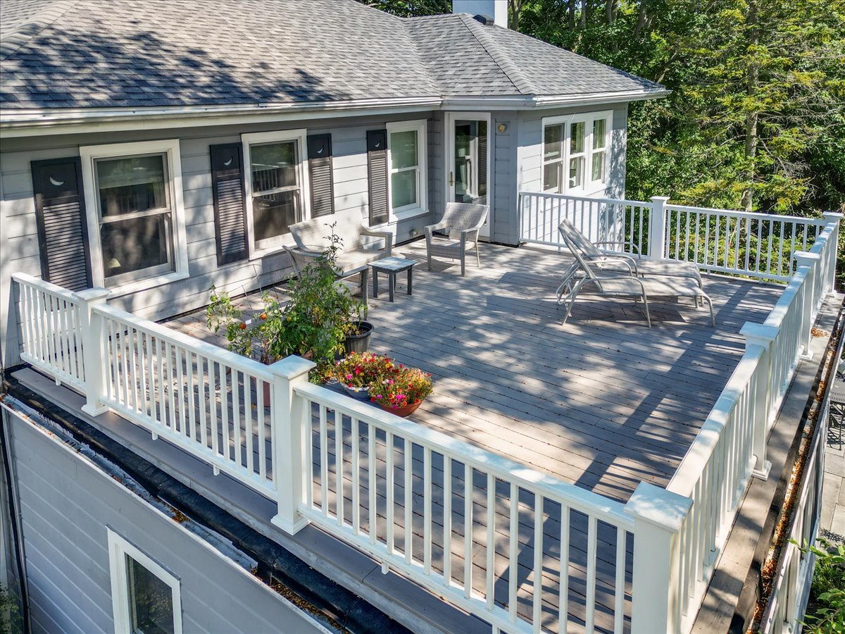 1440 Tower Road Property Photo 37