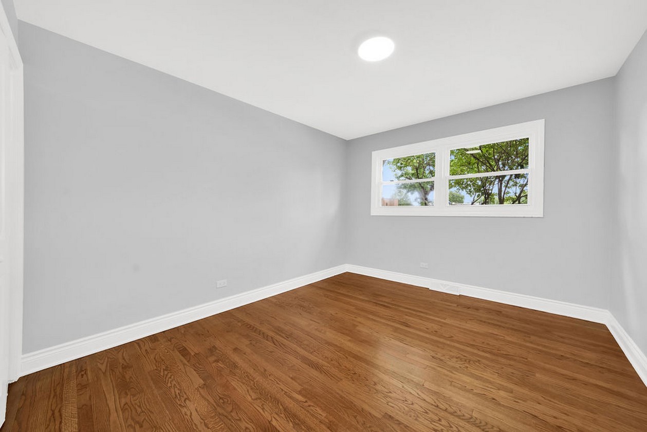 3245 S Manor Drive Property Photo 24