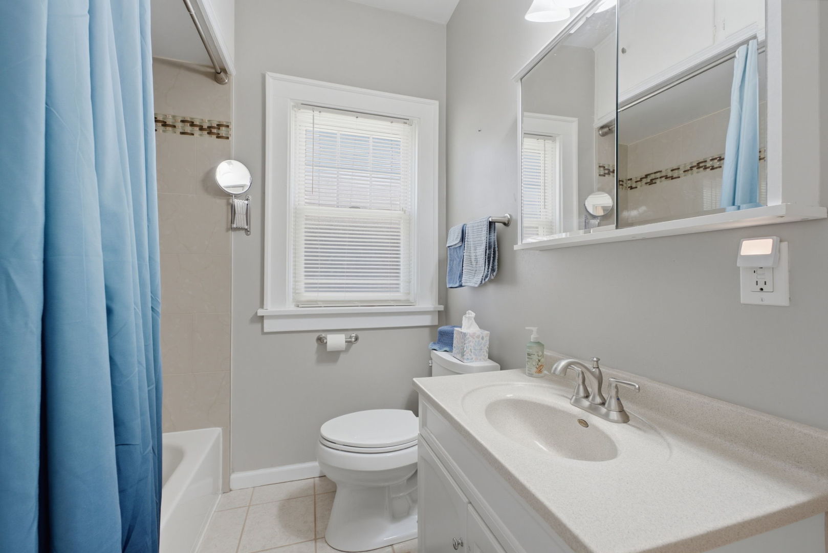 2520 Leclaire Street Property Photo 18