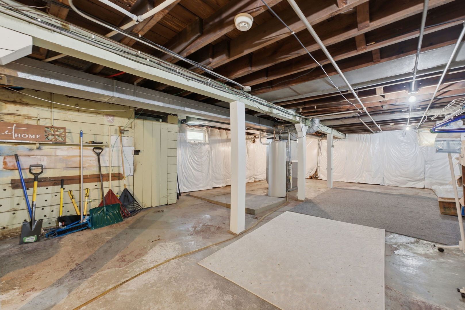 2520 Leclaire Street Property Photo 19