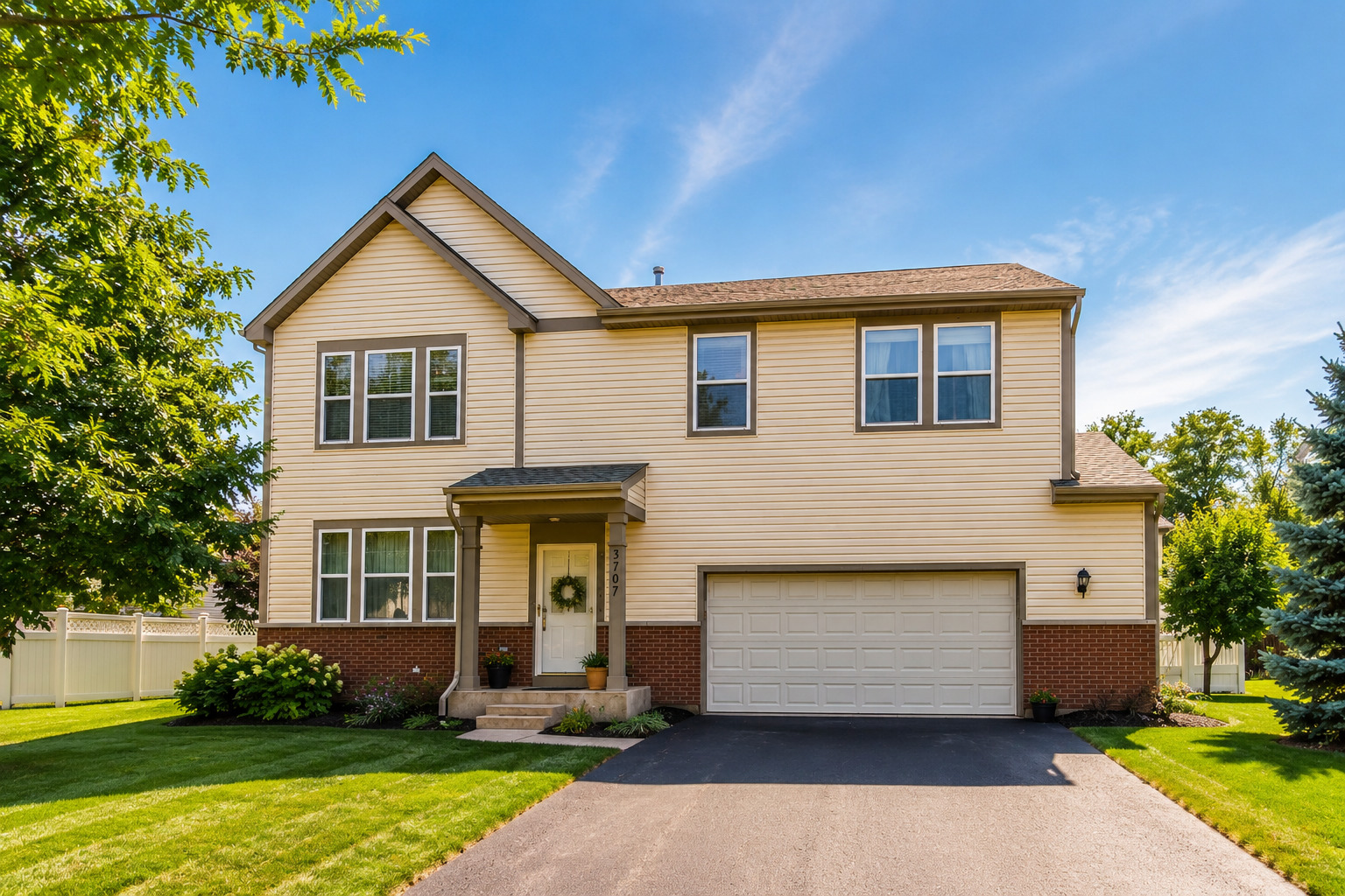 3707 Thoroughbred Lane Property Photo 1