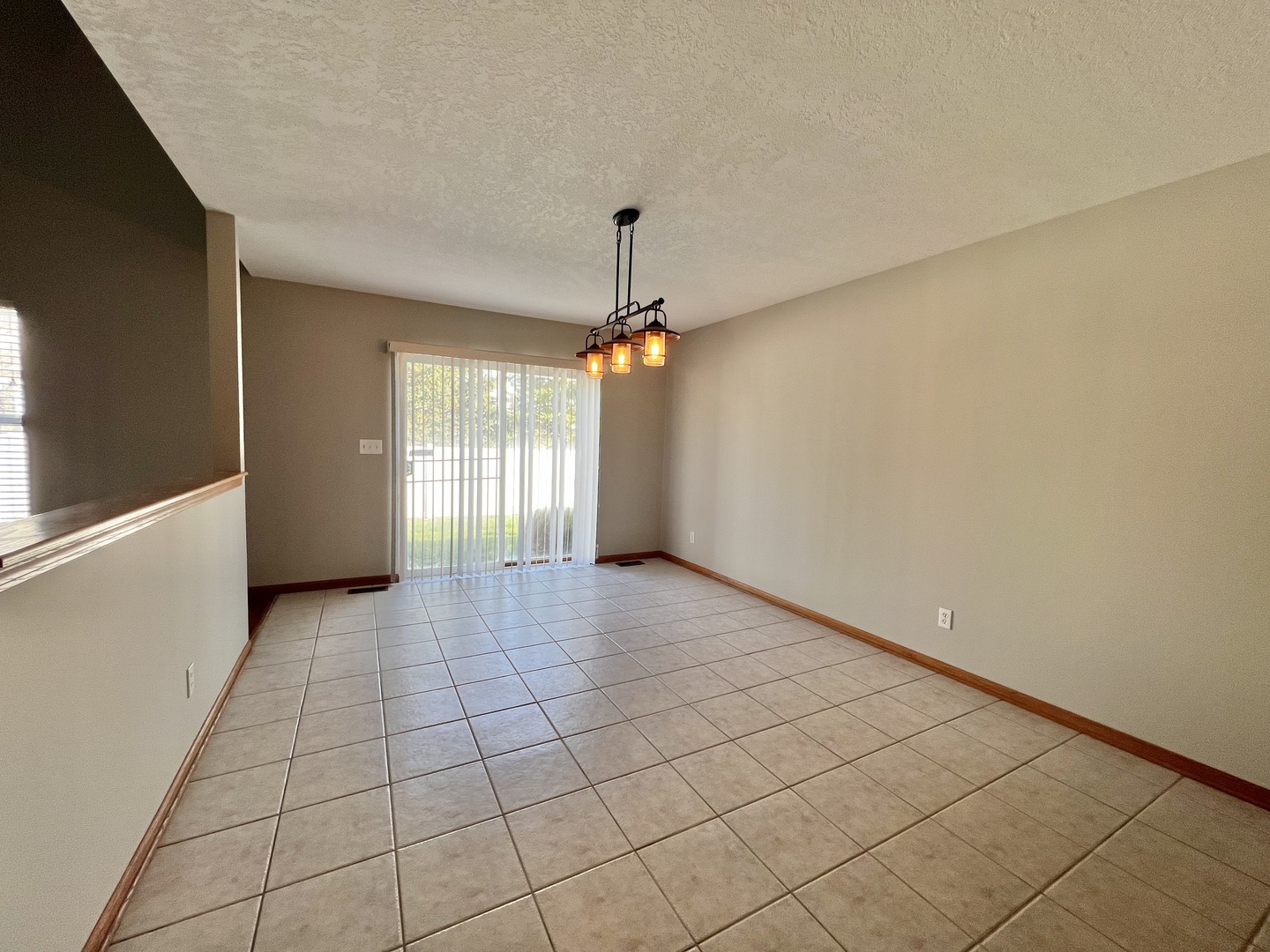 1172 Rose Drive Property Photo 8